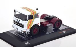 Fiat 690 T1 LKW Zugmaschine weiss / Decor       1:43 von IXO