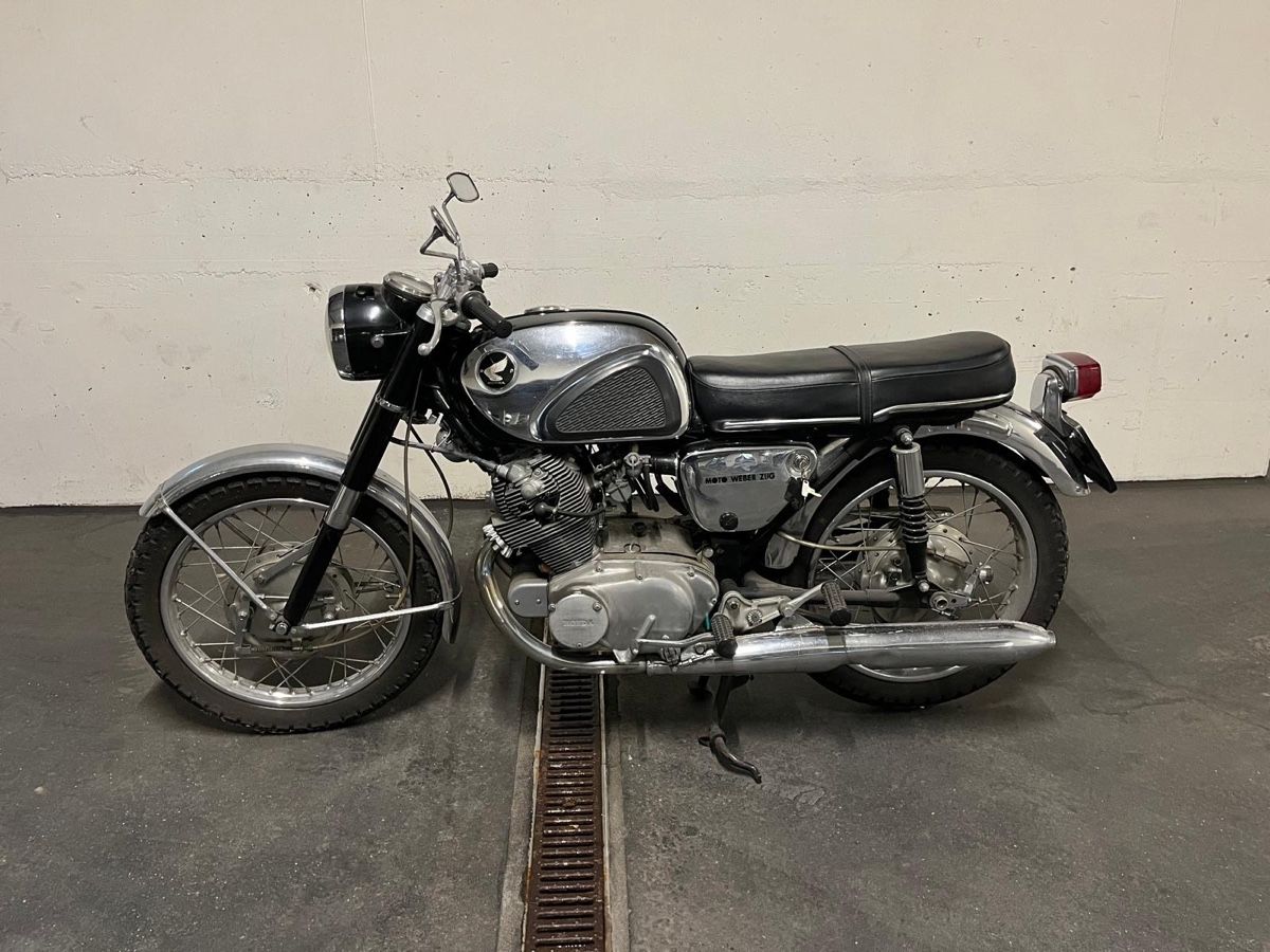 Honda Strada: Honda CB 72-Dream Oldtimer Vintage – Usato da Zug venduto da jeannie84
