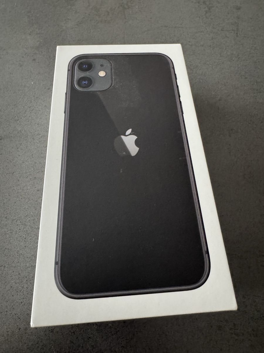 Apple Telefoni cellulari / Smartphones: iPhone 11 128 GB mit Zubehör – Usato da Höri venduto da hustlerg 3