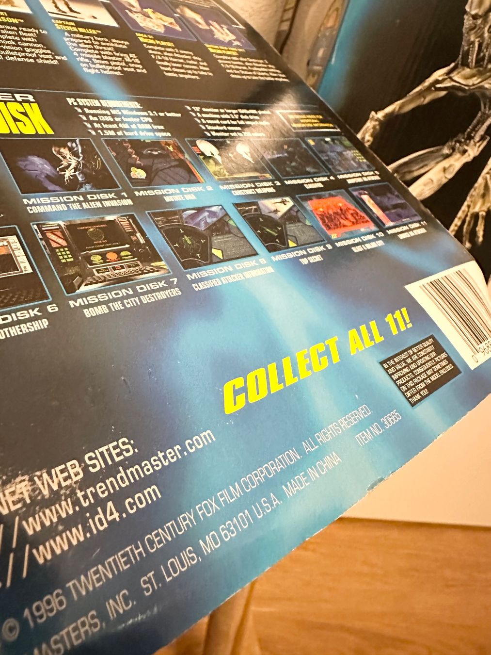 Statuette: ID4 Independence Day Alien Supreme Commander 1996 90 set – Nuovo e nell'imballaggio originale da Baar venduto da Mic_vL 4