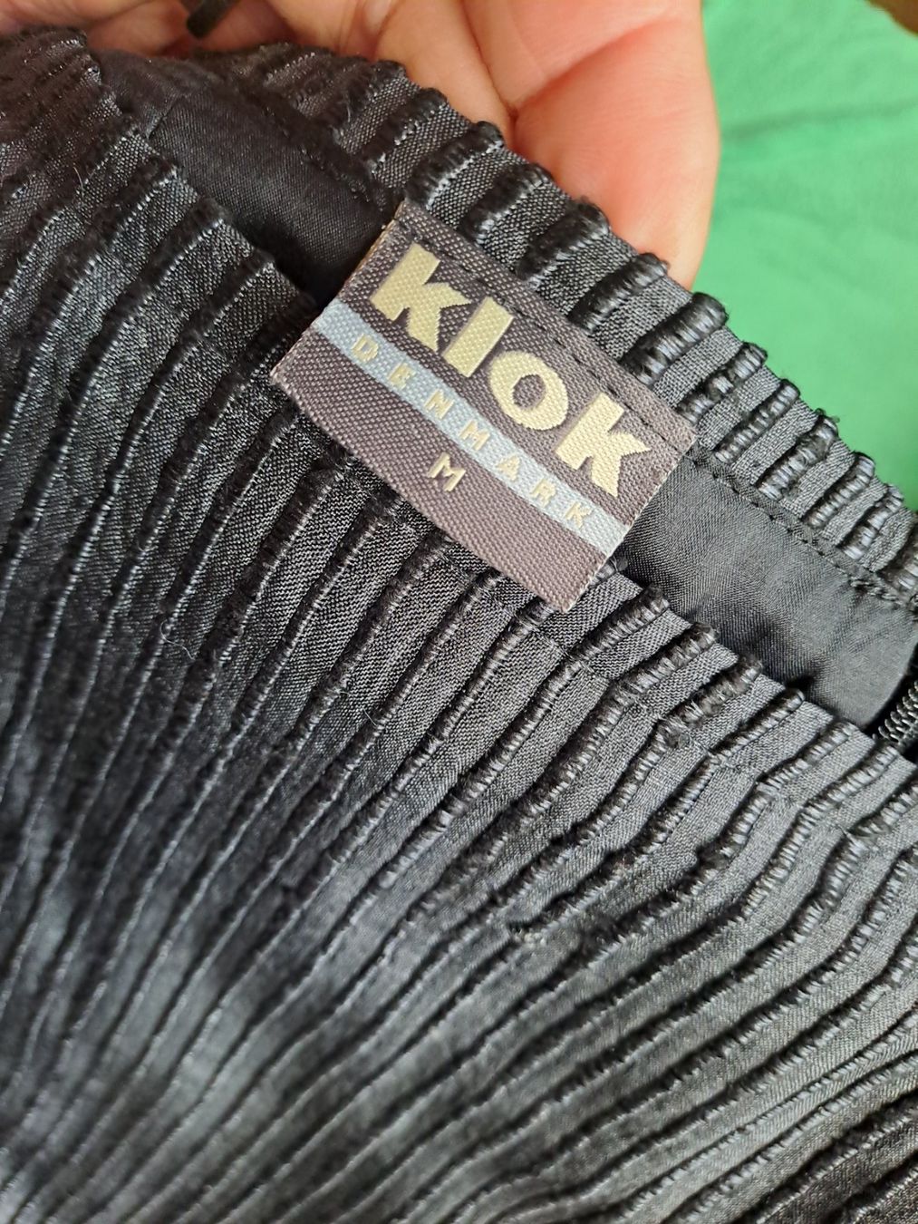 Gonne: Klok Dänemark Seidenrock Gr.M – Usato da Emdthal venduto da kasira 1