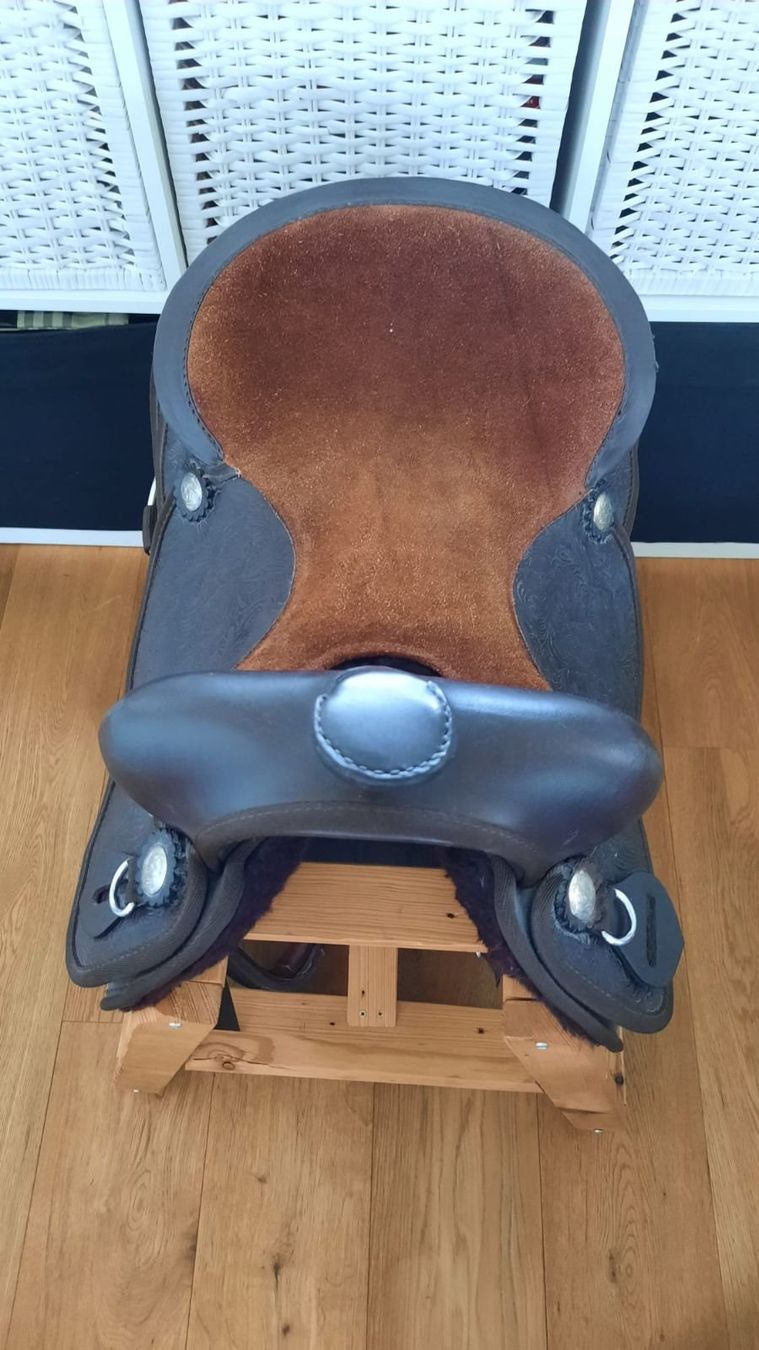 Selle & Accessori: Reitsattel mit Rollgestell – Nuovo (secondo la descrizione) da Münchenwiler venduto da Spix01 4