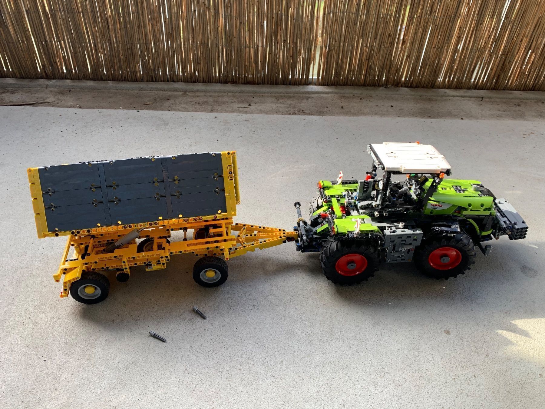 Lego Kit di costruzioni: Lego Technic - Claas Dreiseitenkipper – Usato da Salmsach venduto da ram82 3