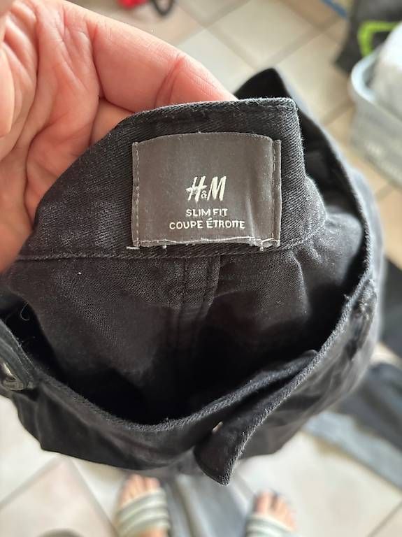 Jeans: 3 Paar Jeans-Hosen – Gebraucht aus Bülach von frosties72 4