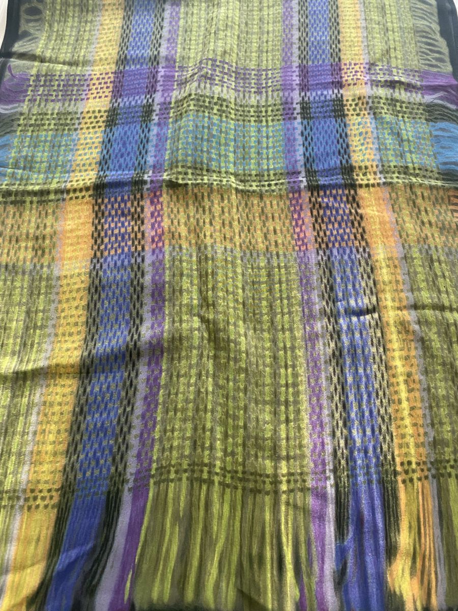 Foulard & Sciarpe: Seiden Schal 🌸 – Usato da Opfikon venduto da Luis144 1