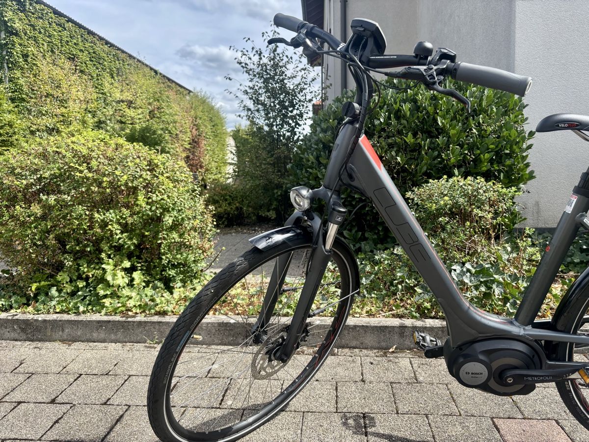 Cube Velos: Damen E-Bike Velo  Cube  – Gebraucht aus Muttenz von Gabriele77 2