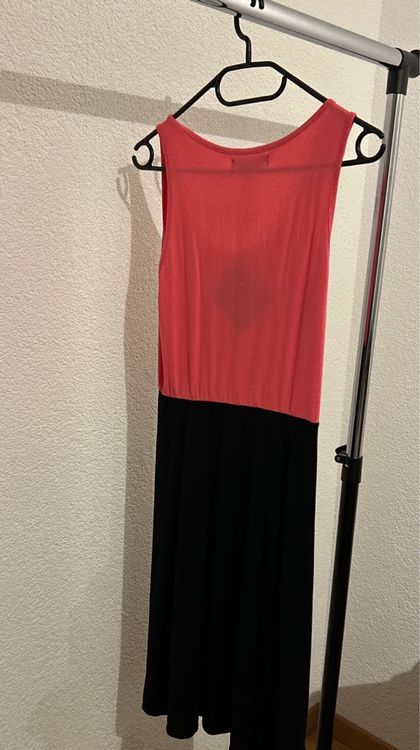 Robes: NEU Sommerkleid Gr. S - schwarz/pink, neuwertig – Neuf avec emballage d'origine à Güttingen par Pinguin. 1