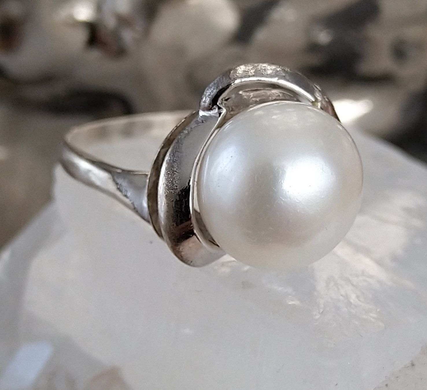 Ringe: PERLEN RING IN 925 SILBER – Gebraucht aus Romanshorn von BoutiqueA