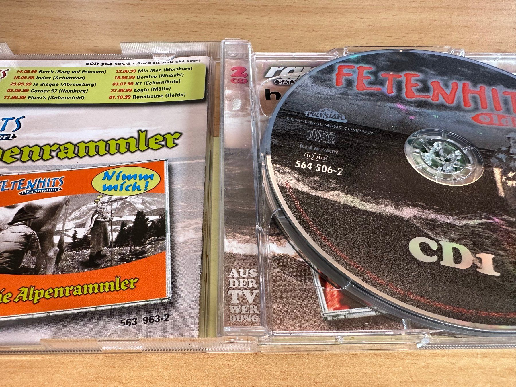 CD: Various – Fetenhits · Oldies - 2 CD – Usato da Rikon im Tösstal venduto da Alpenmutz 2
