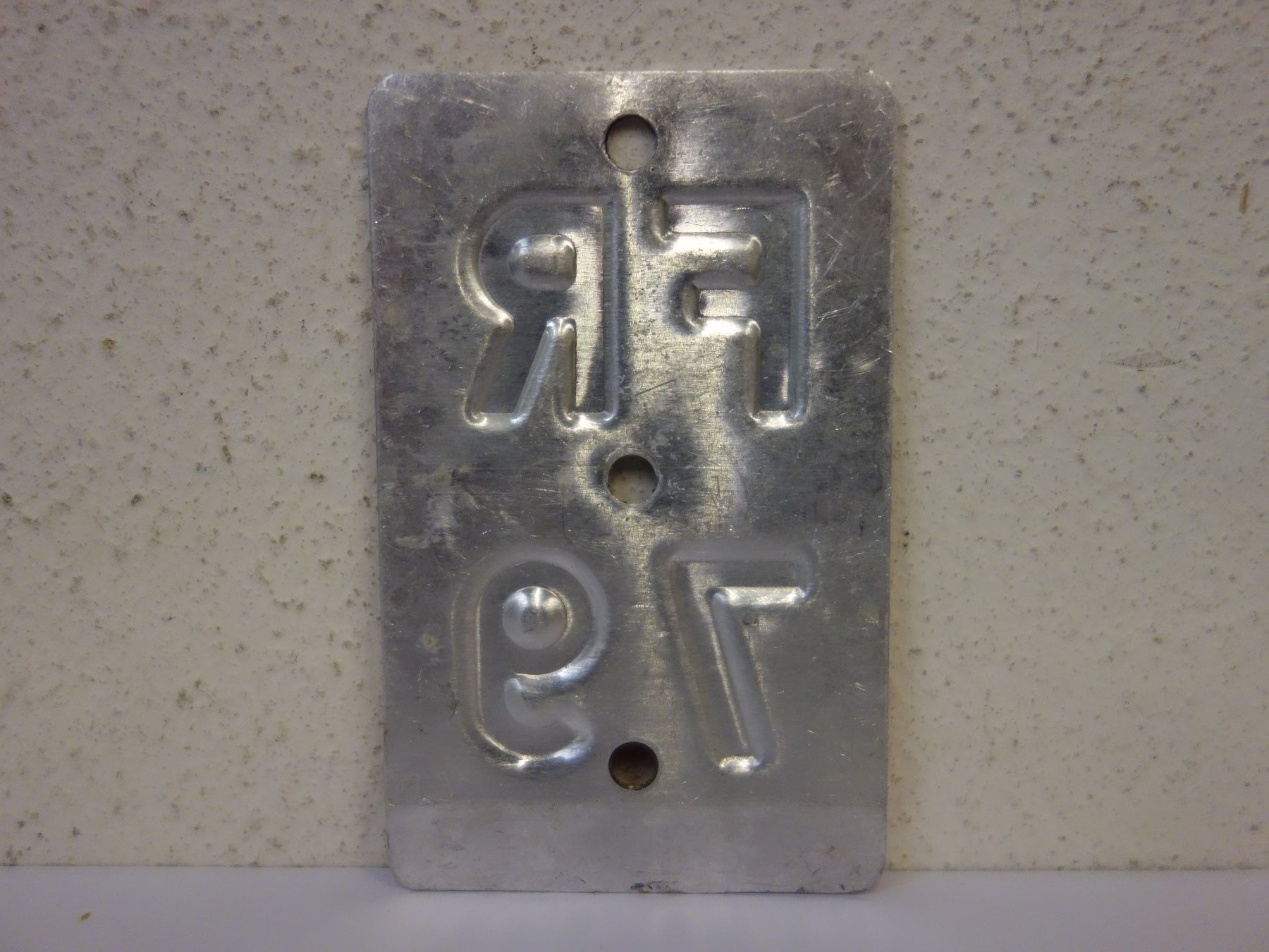 Schilder: FR 79 VELONUMMER - FAHRRADSCHILD – Gebraucht aus Kerzers von zimmergruen 1