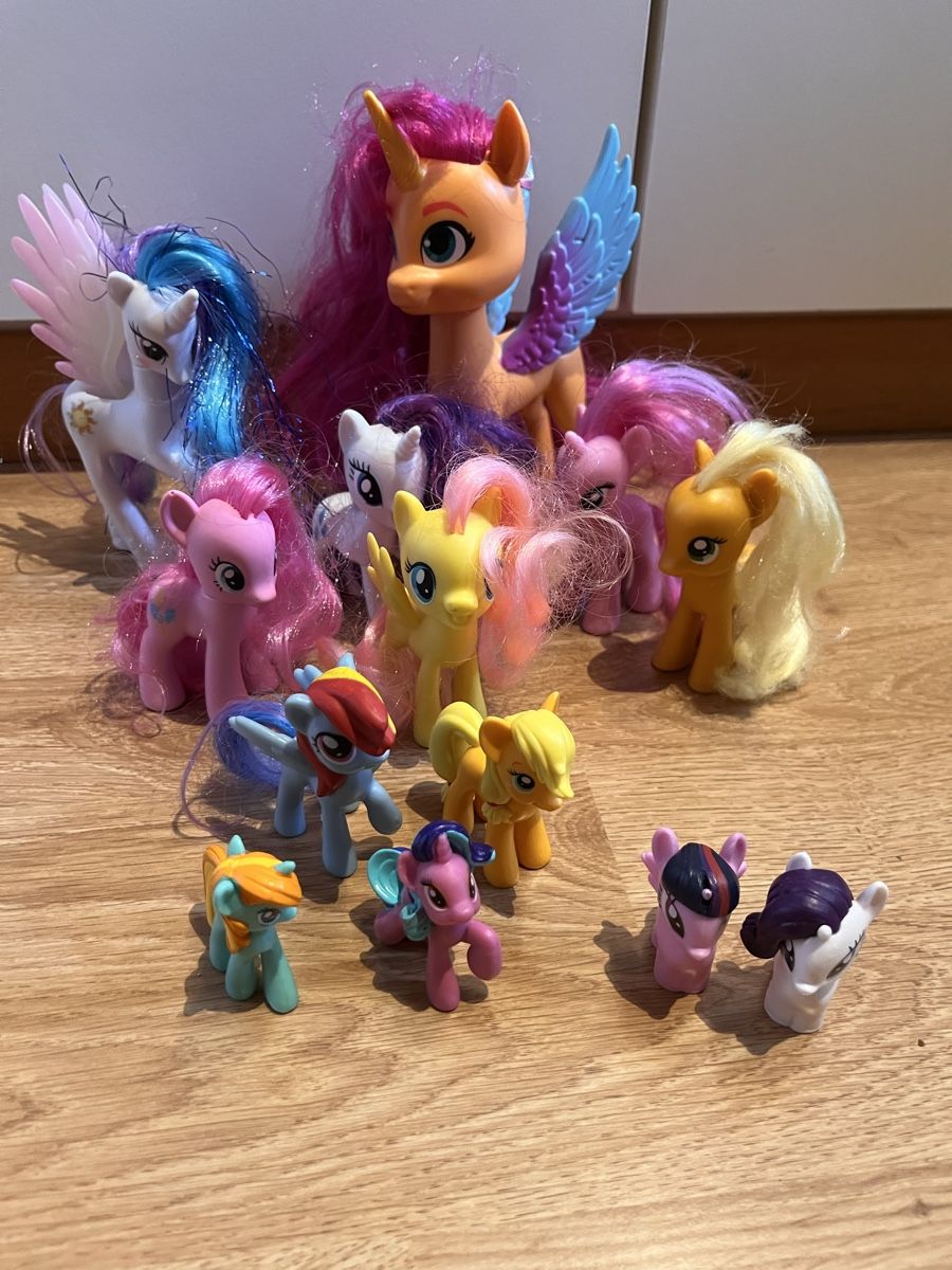 Hasbro Spielzeuge: Lot de 13 Petits Poney  – Gebraucht aus Jouxtens-Mézery von celineka82
