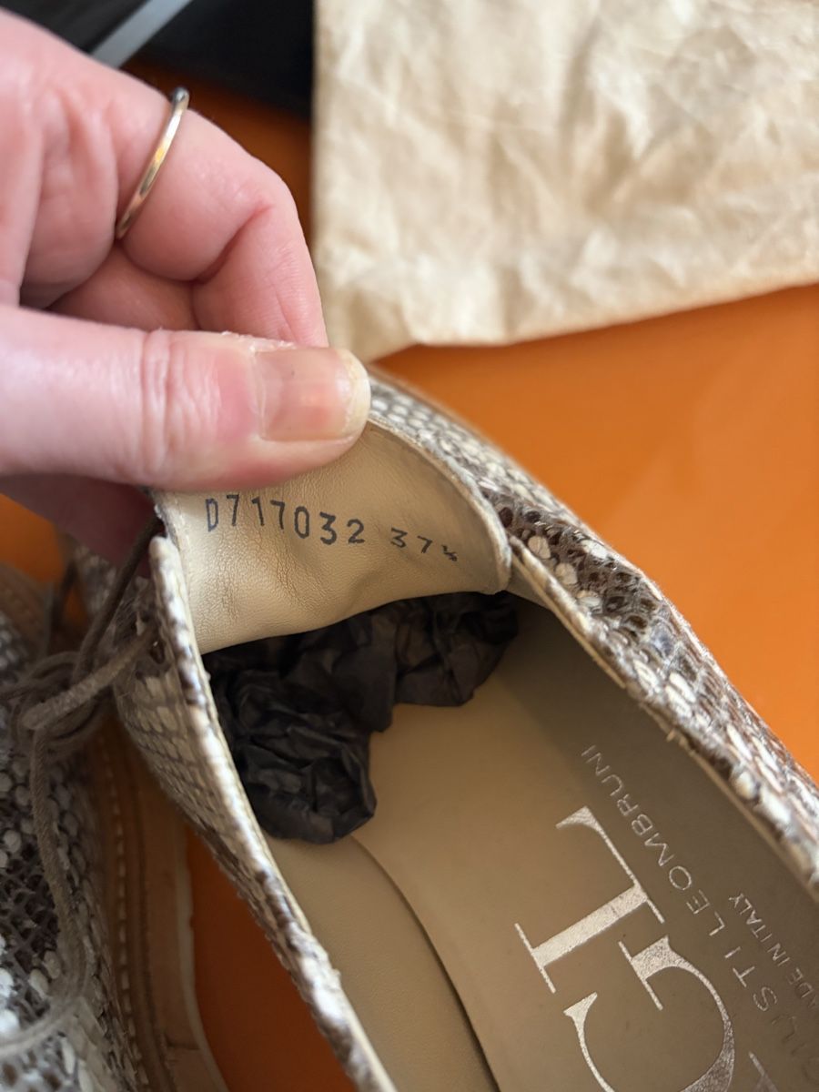 AGL Scarpe da donna: AGL Schuhe – Usato da Basel venduto da Brunner.T 3