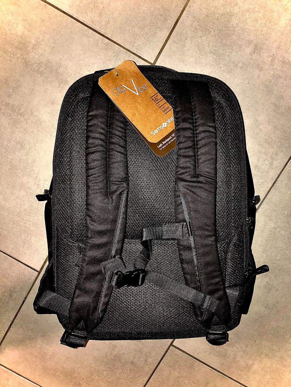 Samsonite Zaini: Neu Samsonite Rucksack Macbook – Nuovo e nell'imballaggio originale da Uster venduto da r_mendes