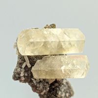 Ästhetische CALCITE mit IRIDESCENTEM KALCOPYRIT, USA
