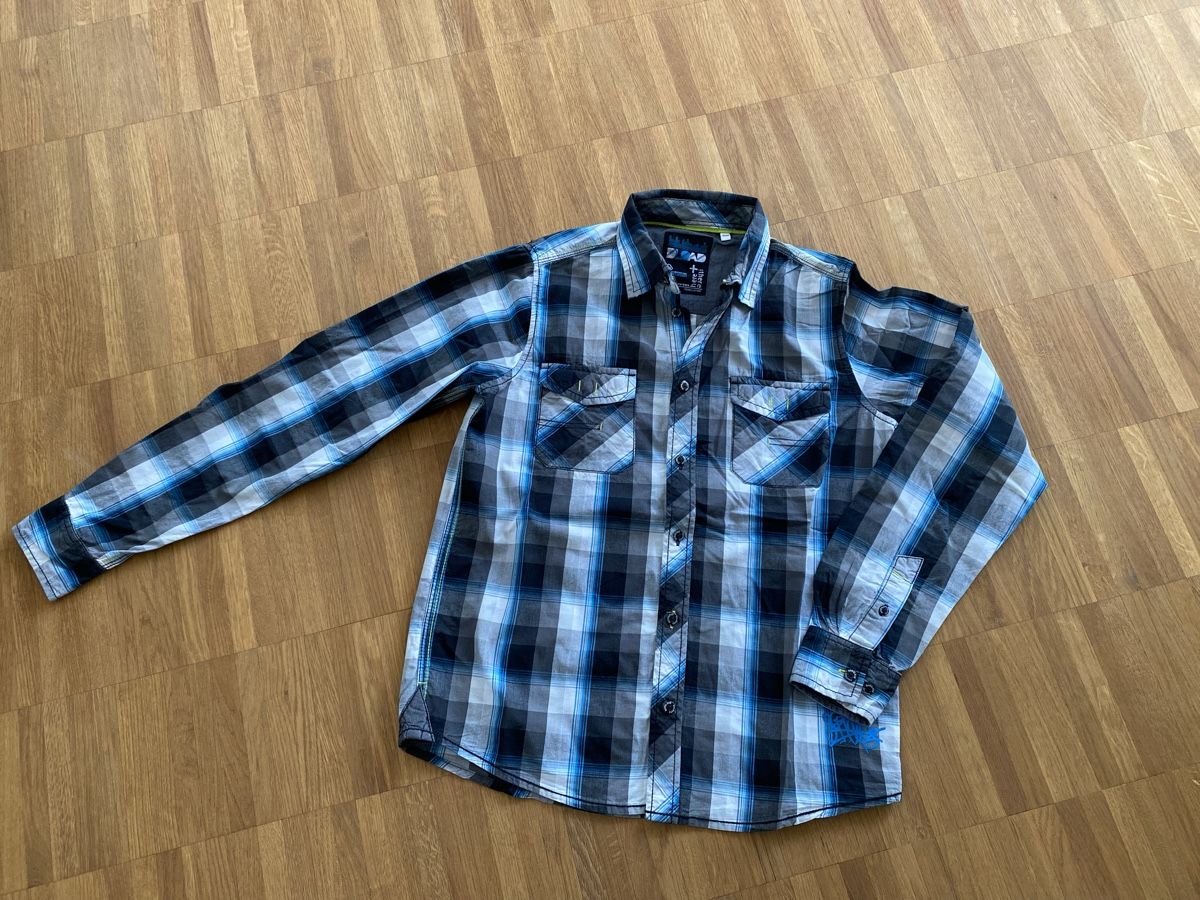 C&A Camicie, T-shirt & Polo: Stylisches Jeanshemd Gr. 158/164 – Usato da Subingen venduto da joa_988c