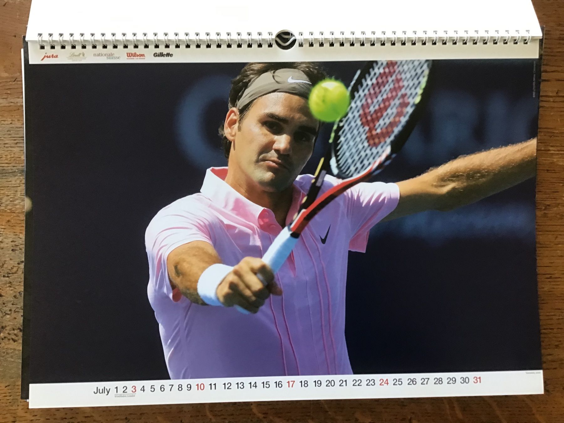 Calendriers: Calendrier officiel Roger Federer 2011 – D'occasion à Fully par Ruby97 3