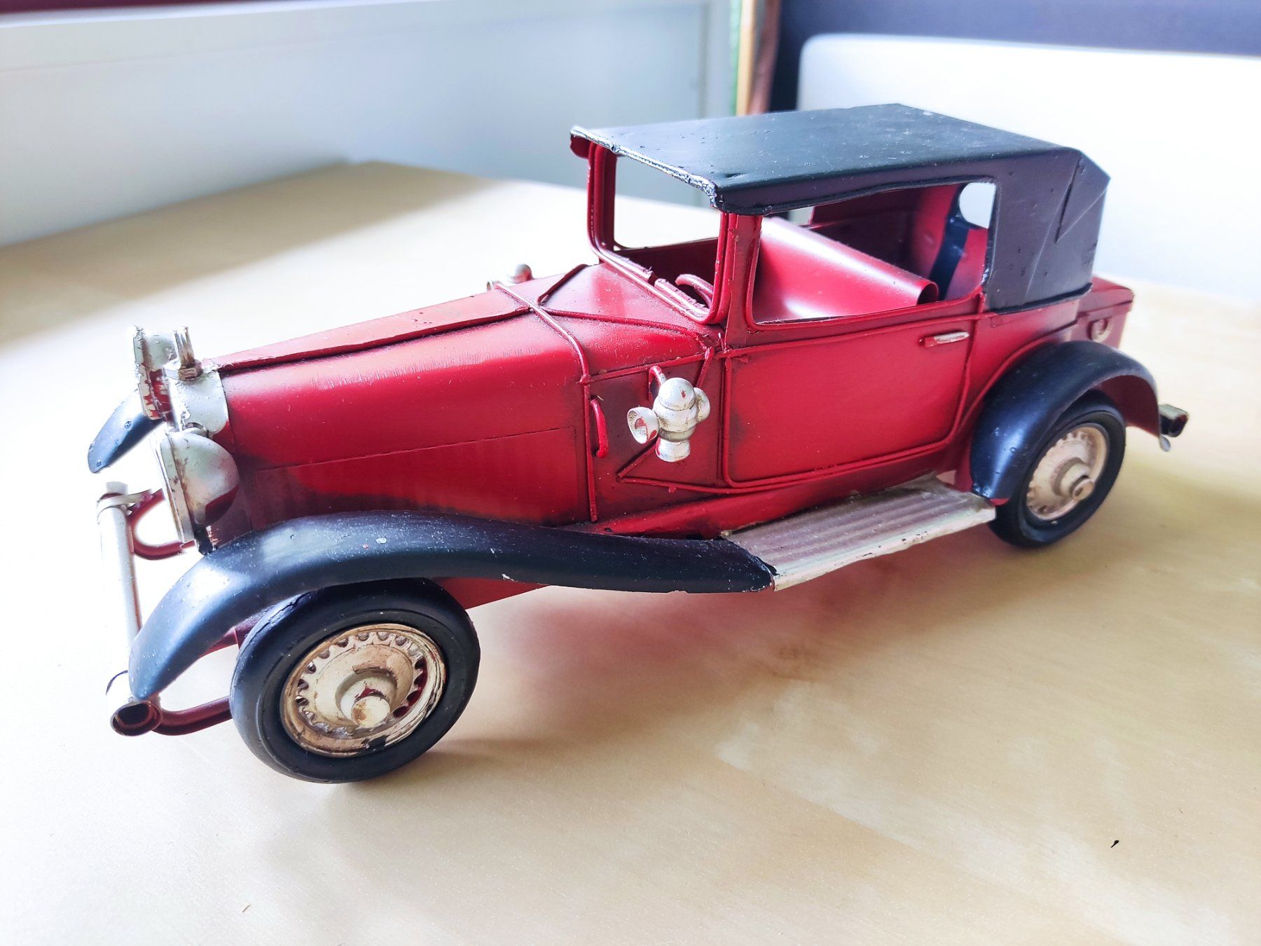 Modellini d'auto: Vintage Blechauto/ Oldtimer in rot-schwarz – Usato da Buchs AG venduto da patiburgener 1
