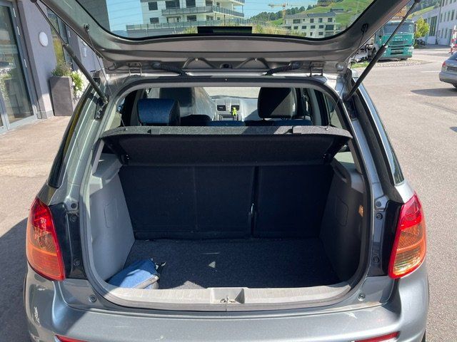 Suzuki Autos: Suzuki SX4 1.6 4WD – Gebraucht aus Rothenthurm von schwinger21 3