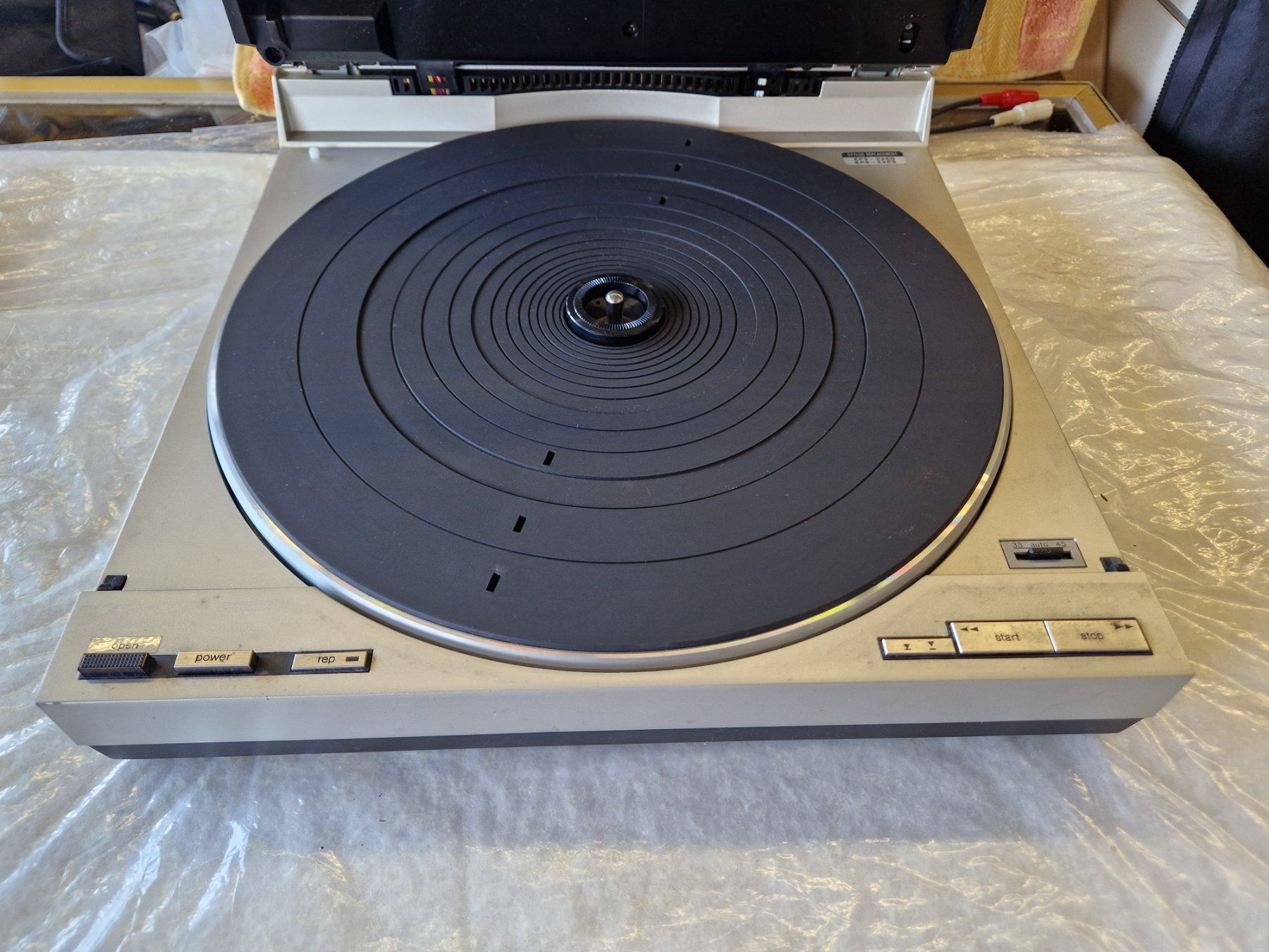Technics Giradischi: Technics SL-7 Plattenspieler Vollautomatic – Usato da Wädenswil venduto da tome70 4