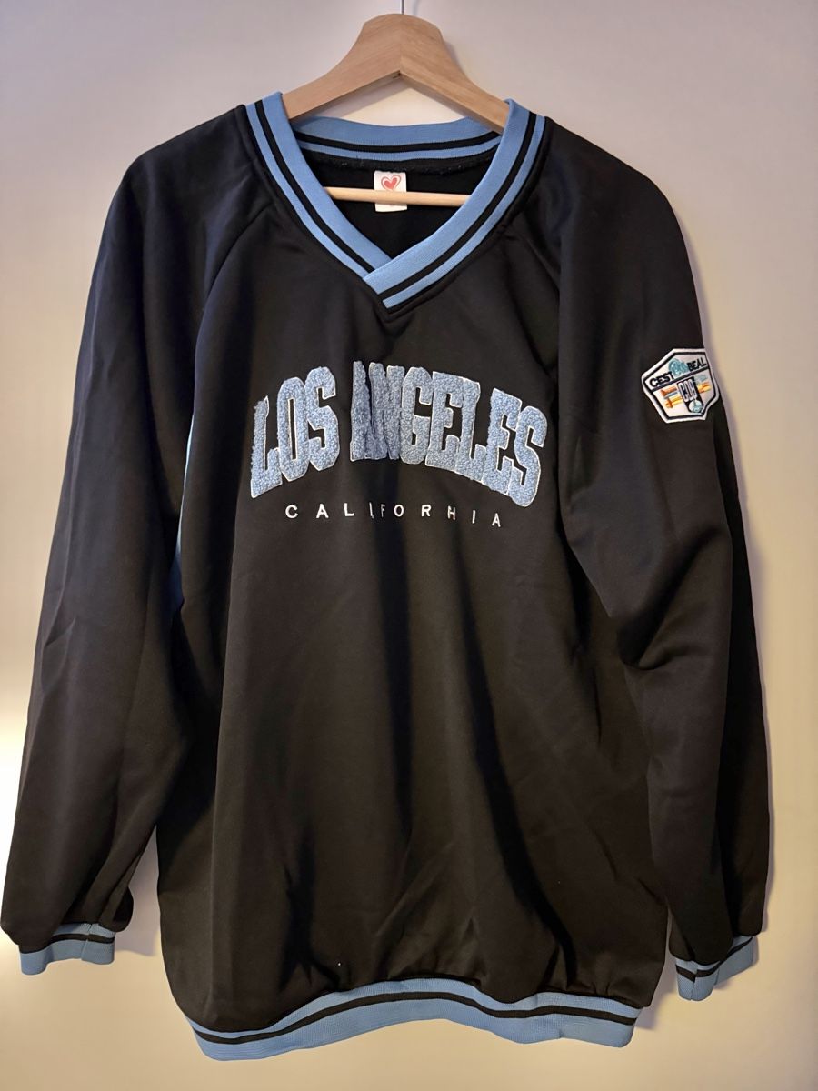 Pullover & Sweatshirts: Pull Los Angeles Californie Noir & Bleu, Taille M – Gebraucht aus Boudry von LuigiLoot