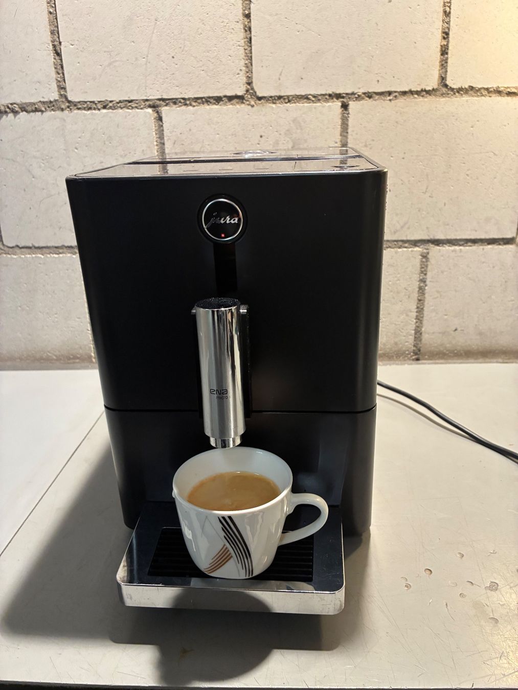 Jura Macchine per caffè & Macchine per espresso: JURA ENA Micro 1 – Usato da Hendschiken venduto da zkos 3