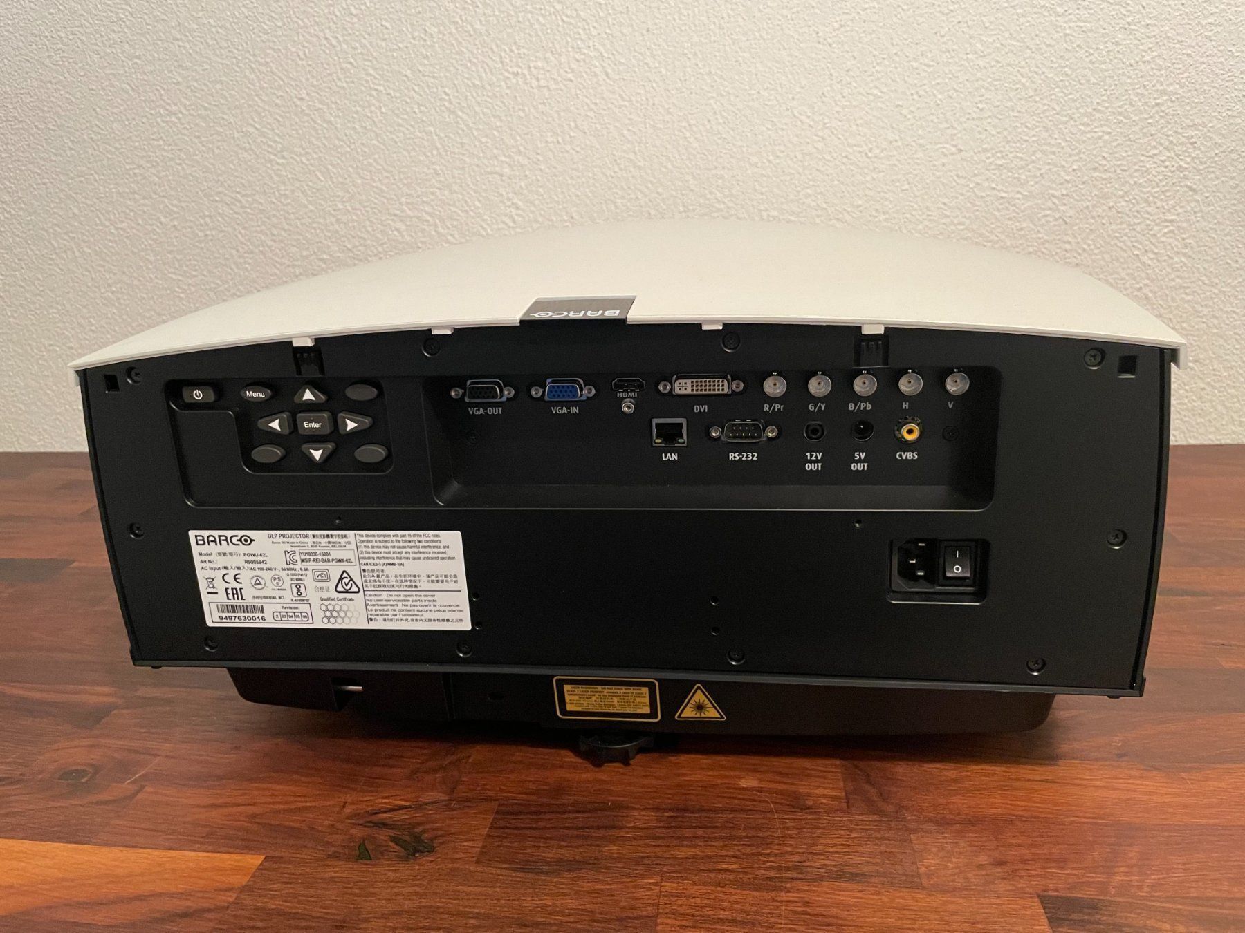 Proiettori: Barco Profi Laserbeamer 6000 Ansi inkl. 2 Objektive – Nuovo (secondo la descrizione) da Mellingen venduto da Browser67 1