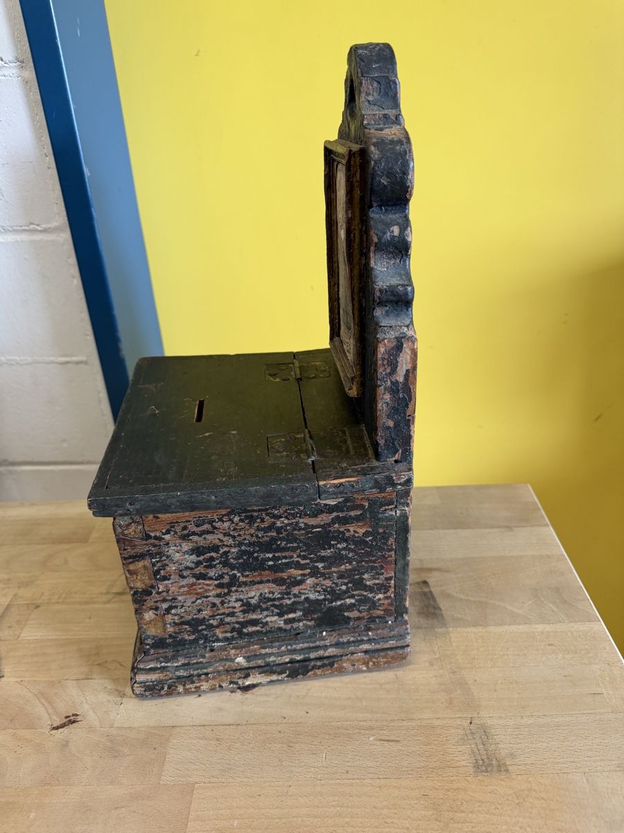 Salvadanai: Alte Spardose mit religiösem Bild Holz  – Usato da Strengelbach venduto da RaenAntikDesign 4
