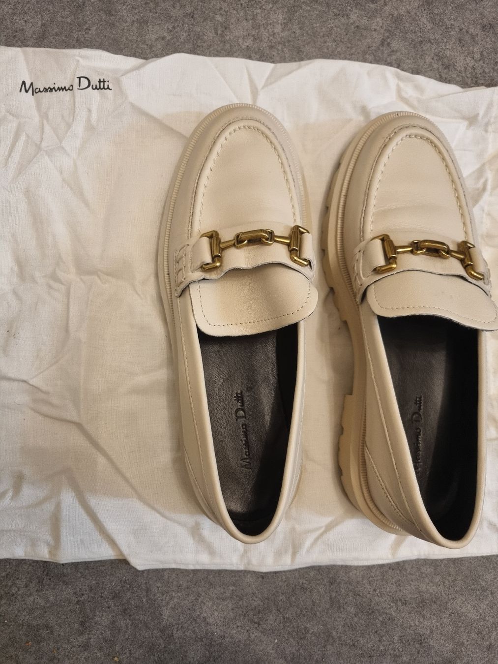 Massimo Dutti Damenschuhe: Elegante Massimo Dutti Mokassins, Gr. 39 – Neu (gemäss Beschreibung) aus Wallisellen von Si_13_