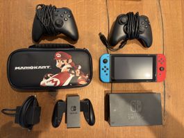 Nintendo Switch Konsole mit Mario Kart Tasche und Zubehör 🎮