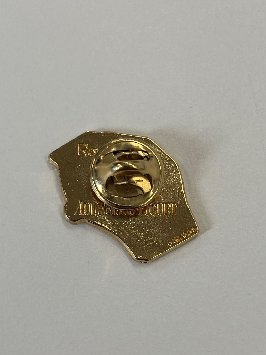 Swiss Placchette & Badge: AUDEMARS PIGUET Royal Oak Pin – Usato da Biel/Bienne venduto da Universal84 3