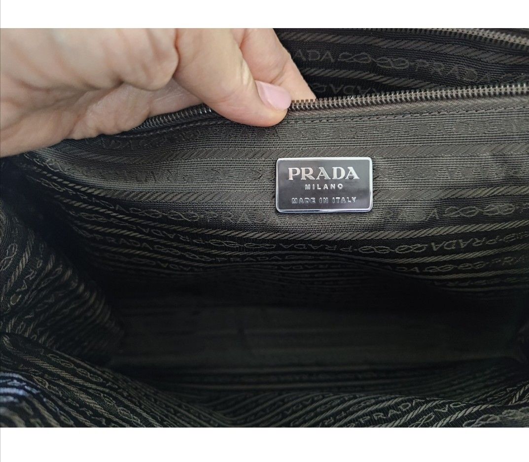 Prada Borse da donna: Sac à main en velours Prada - Marron – Usato da Versoix venduto da mel_877v 4