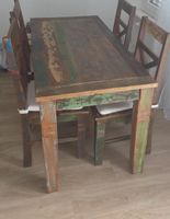 Esstisch und Stühle Teak Holz farbig guter Zustand