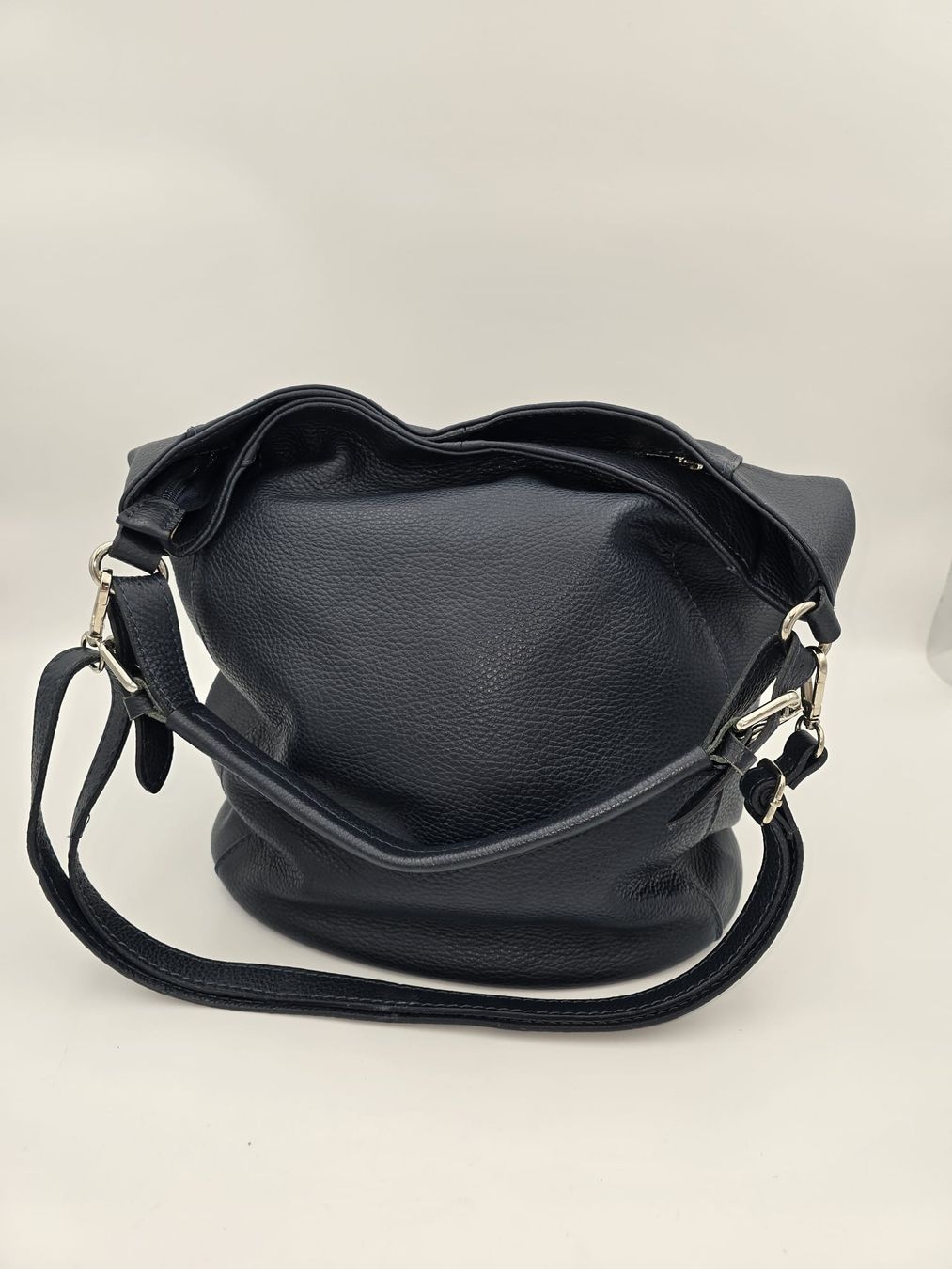 Sacs femmes: Beutel Ledertasche – Neuf (Voir description) à Adligenwil par Die-Fundgrueb