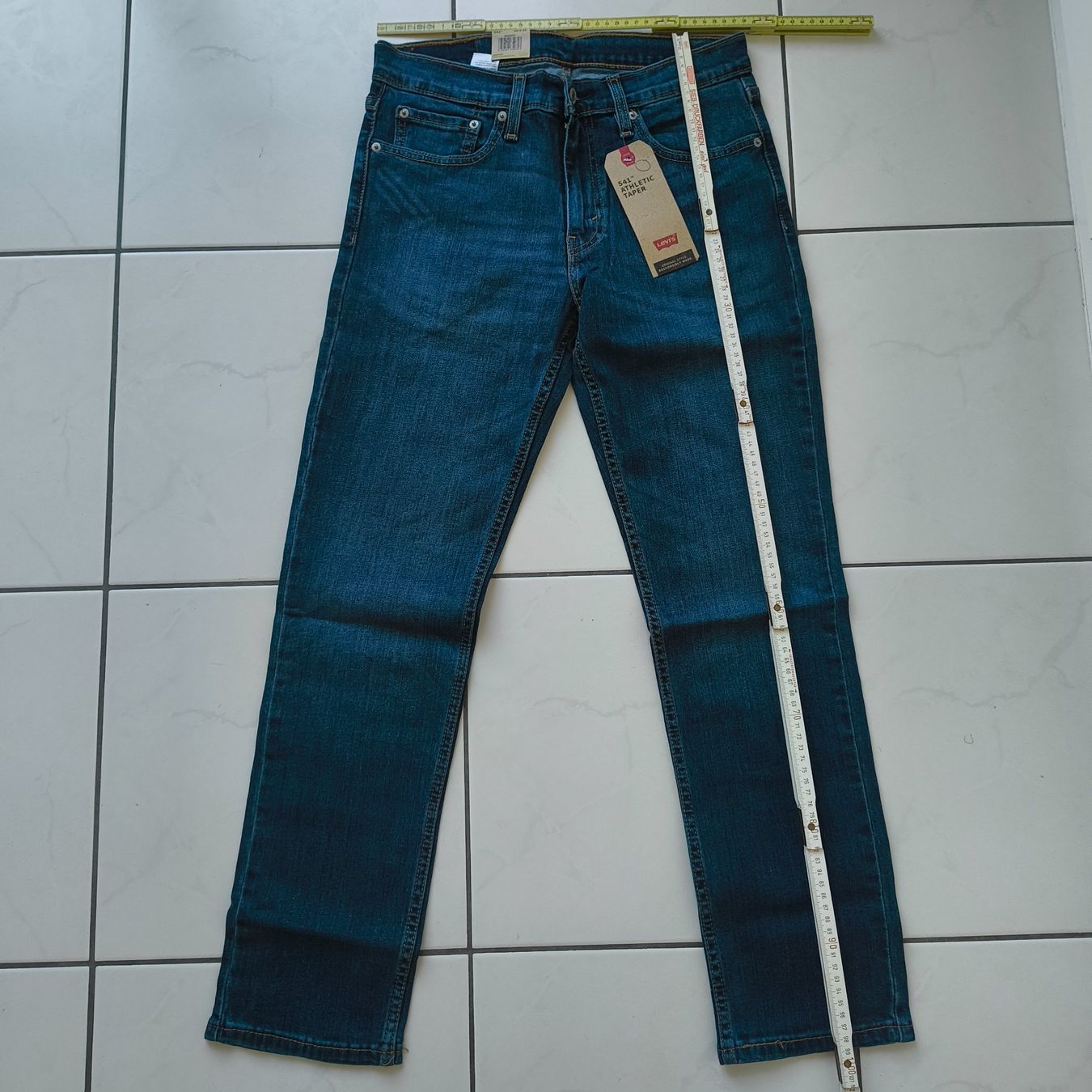 Levi's Jeans: Levis  541 Jeans W 30 – Nuovo (secondo la descrizione) da Uitikon Waldegg venduto da PJLS1 1