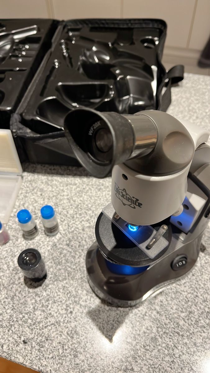 Microscopi: Mikroskop Eduscience Kinder Set mit Zubehoer – Usato da Pfäffikon ZH venduto da arsun76