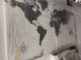 Leinwandbild World - Weltkarte mit Steckpins (gold/silber)
