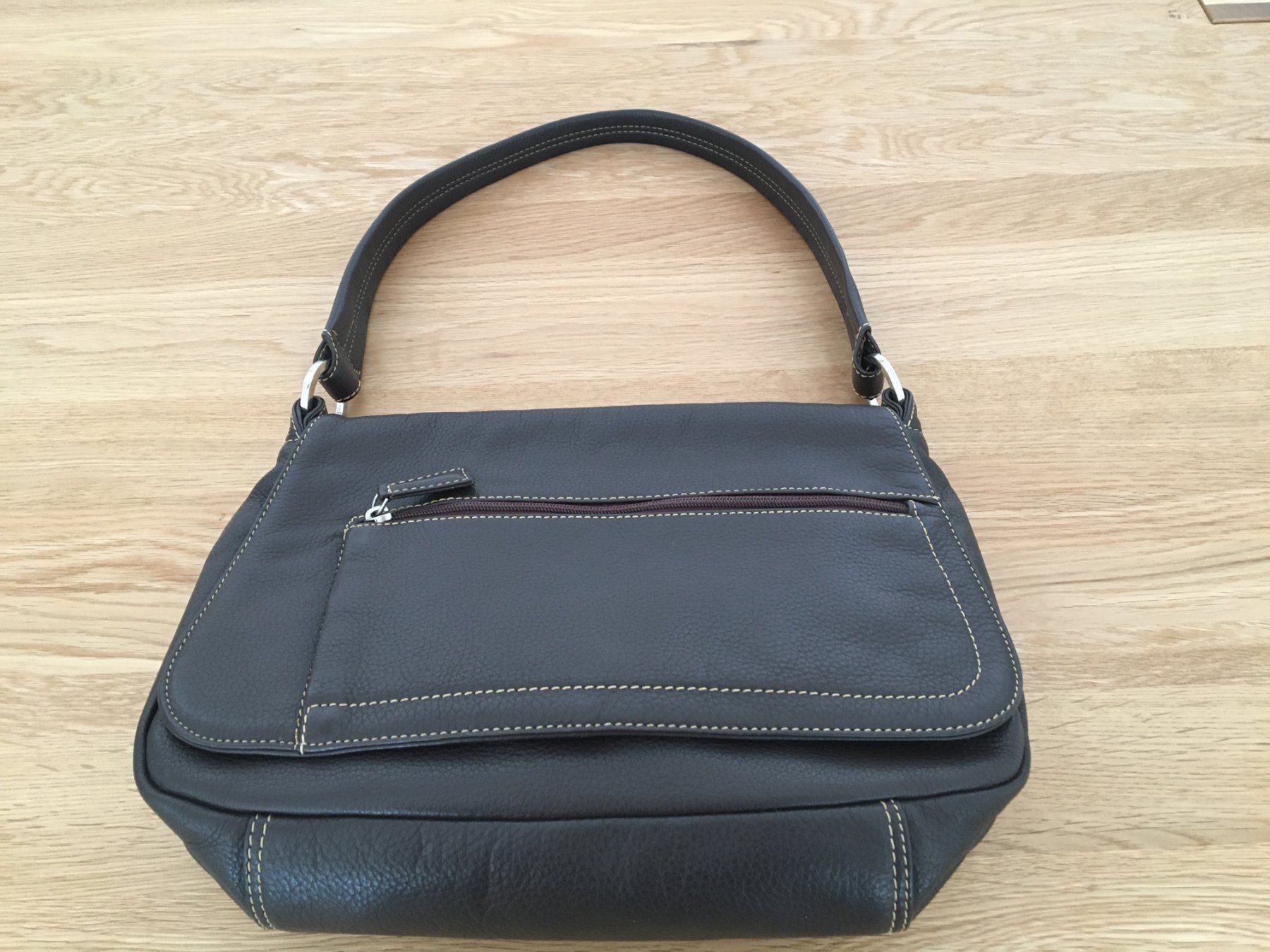 Borse da donna: Handtasche in braunem Echt-Leder – Nuovo (secondo la descrizione) da Ruetihof venduto da Sunny-Summer