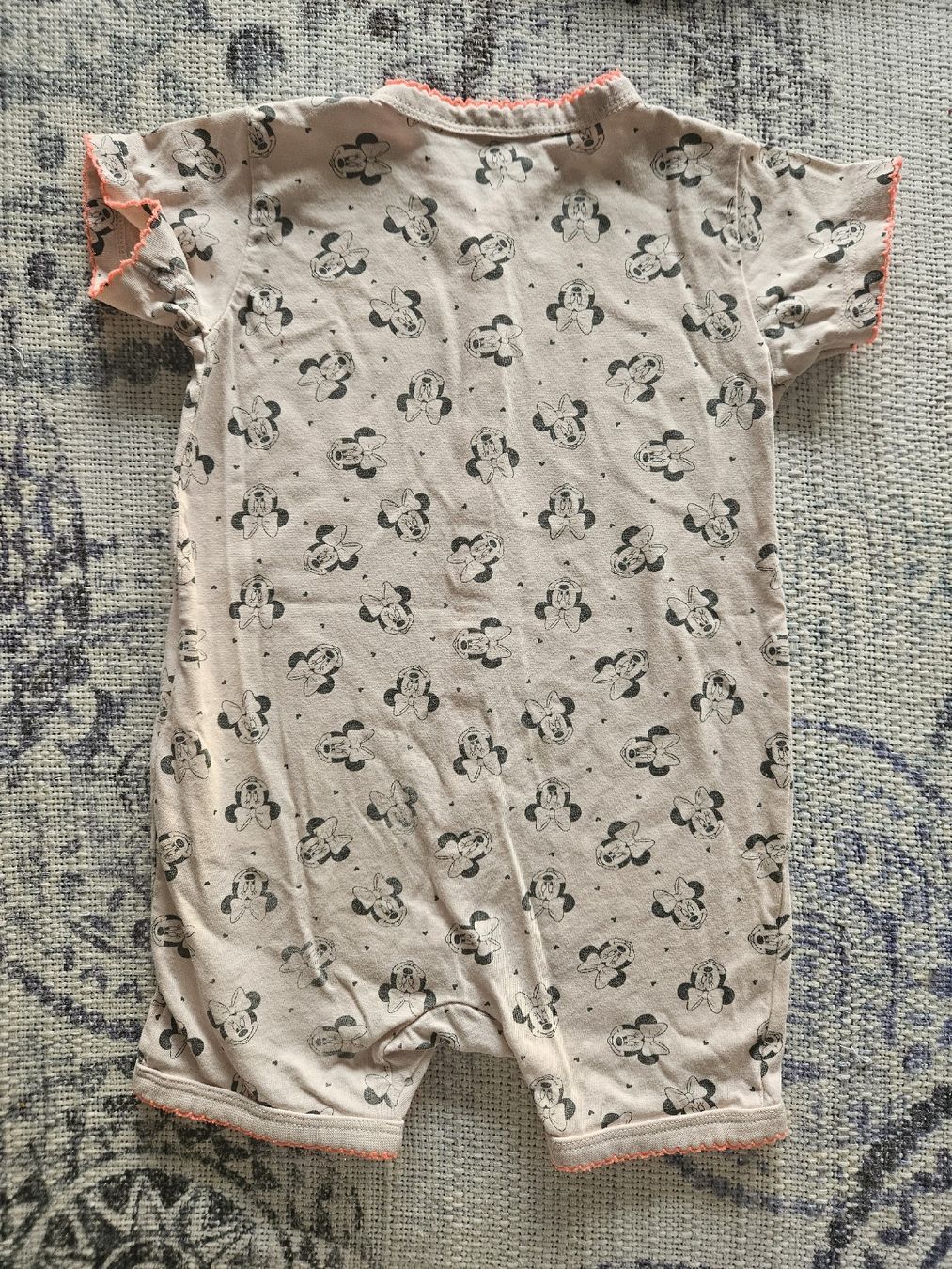 H&M Tute: Kurzer Strampler Minnie 74 – Usato da Zürich venduto da Kris8050 2