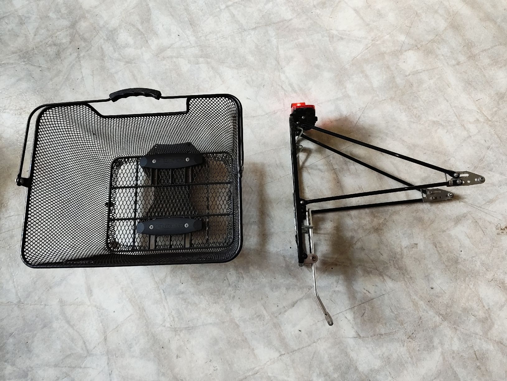 Pièces détachées: pletscher Gepäckträger Set – D'occasion à Erlinsbach par relectron