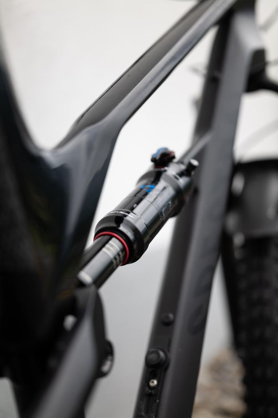Canyon Velos: Enduro MTB - Canyon Spectral CF 8.0 (2018) – Gebraucht aus Wetzikon ZH von and_9cpv 3