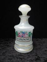 Grosser Flacon aus Opalineglas
