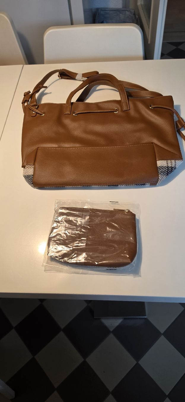 Borse da donna: Taschenset neu – Nuovo (secondo la descrizione) da Kriens venduto da Merida67 1