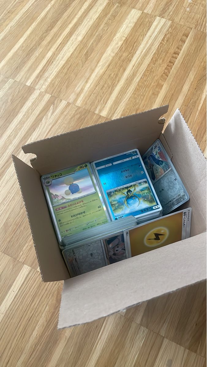 Giochi: Pokémon Karten – Nuovo (secondo la descrizione) da Schlieren venduto da Kevek.fashion