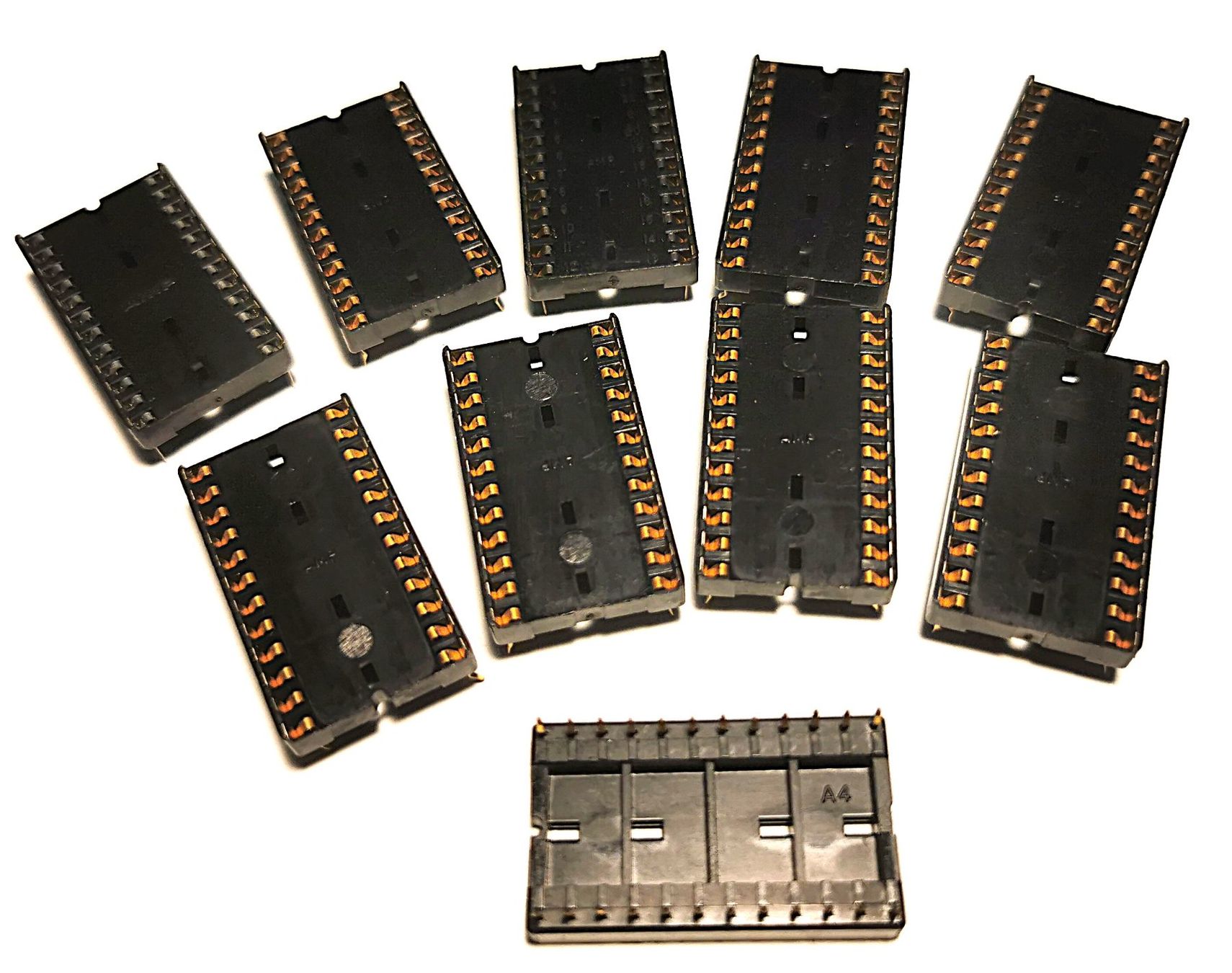 Componenti elettronici: 24 Pin IC AMP Sockel, 10 Stück – Nuovo (secondo la descrizione) da Bremgarten b. Bern venduto da Vittorio0