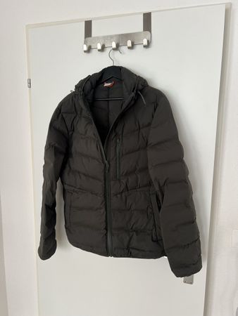 Sherpa Winterjacke Oliv XL - Top Zustand, Warm!