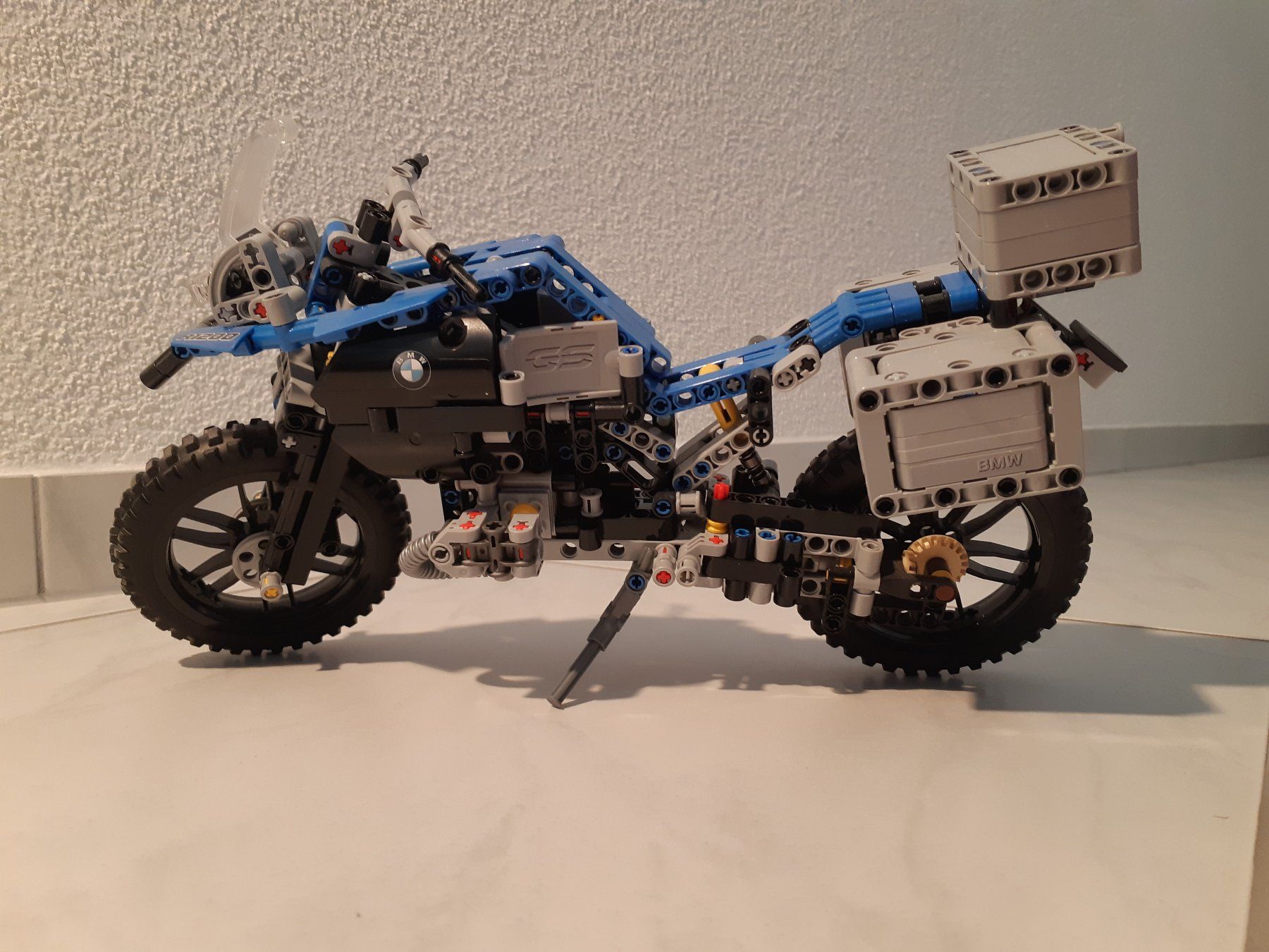 Lego Kit di costruzioni: Lego Technic BMW Motorrad No 42063 – Usato da Luzern venduto da ringgibone 3