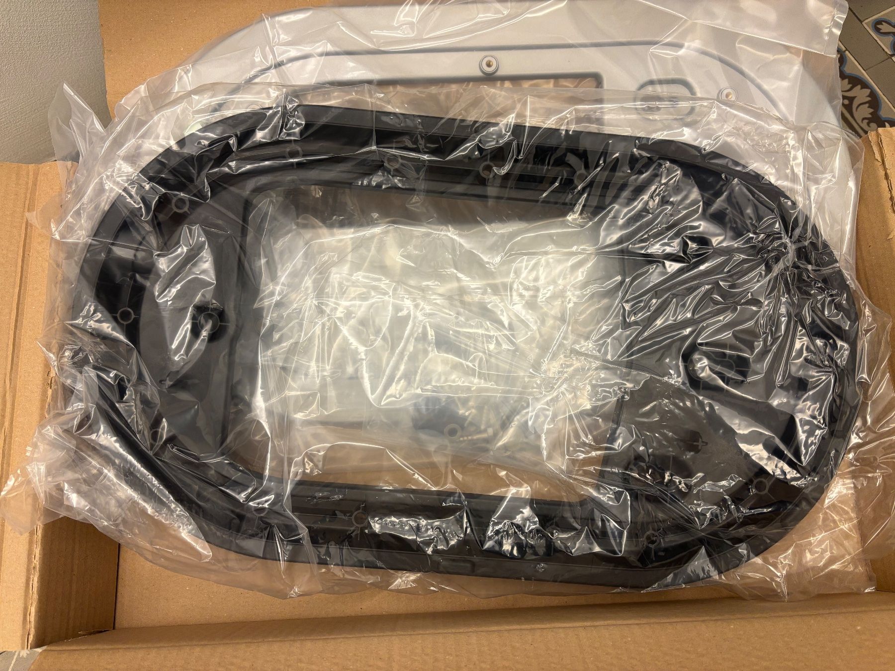 Porsche Sonstiges Fahrzeugzubehör: Borne Porsche pour Mobile Charger Connect – Neu und originalverpackt aus Genève von seb_699d 2