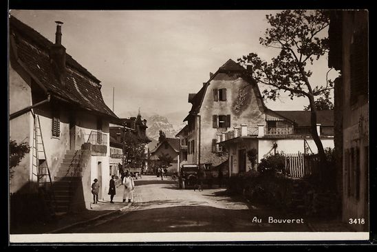 Cartoline postali: Bouveret, Rue du village, maisons et pas – Usato da Berlin venduto da bartko-reher