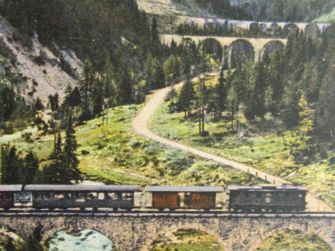 Cartoline postali: ALBULA-BAHN E-LOK ZUG 4BRÜCKEN GR AK – Usato da Ettingen venduto da Hausi4711 2