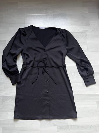 Kleid schwarz Grösse S Mango guter Zustand